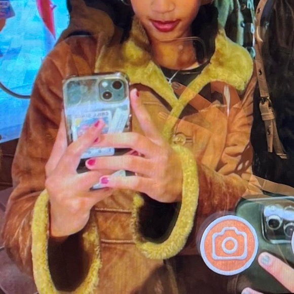 Brown penny lane jacket size medium - Picture 3 of 4